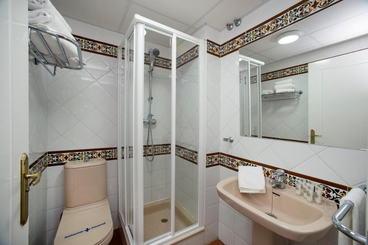 Apartament Leo *